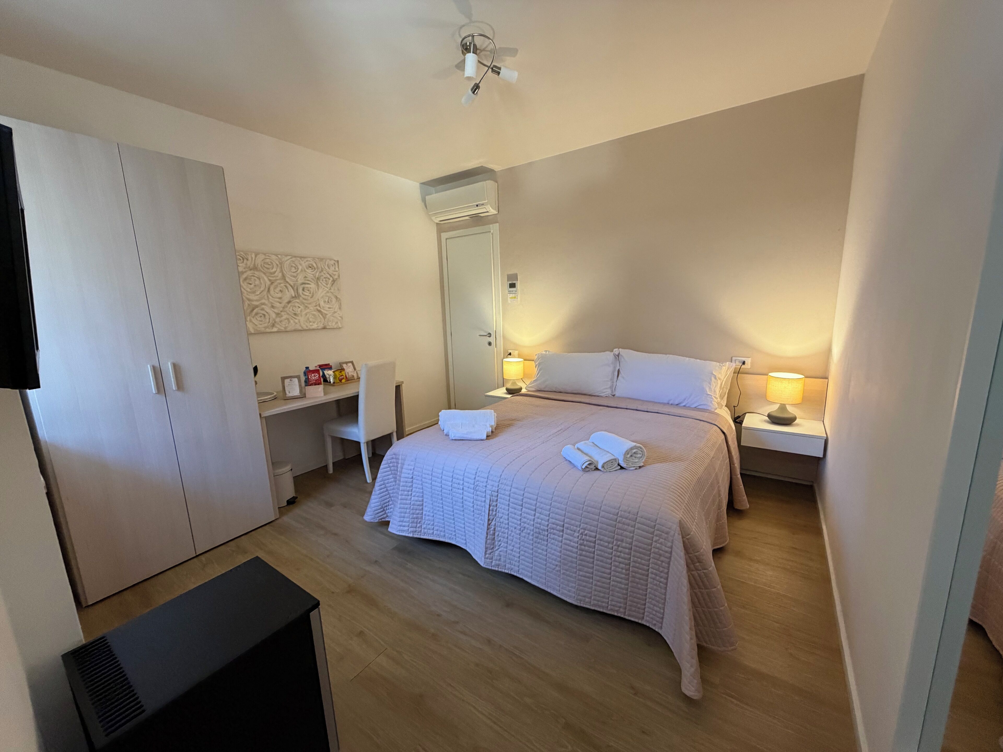 Desk, blackout drapes, free WiFi, bed sheets