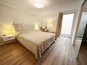 2 Schlafzimmer, Reisekinderbett, WLAN, Bettwäsche