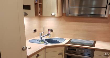 Apartment fitter room fitter apartment spacious upscale facilities Ulmrich