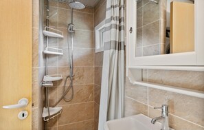 Shower - 3 bedroom lovely home in Vig (Vig)