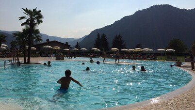 Idyllic family Villa. Free Wifi. Nearby restaurant. Pet friendly