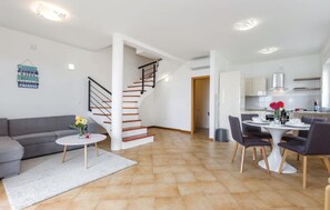 Interior - 2 bedroom cozy apartment in Crikvenica (Crikvenica)