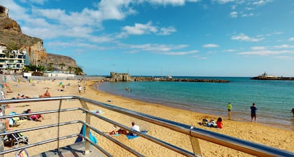 Nice, modern apartment on the beach with sea view & terrace, free WiFi