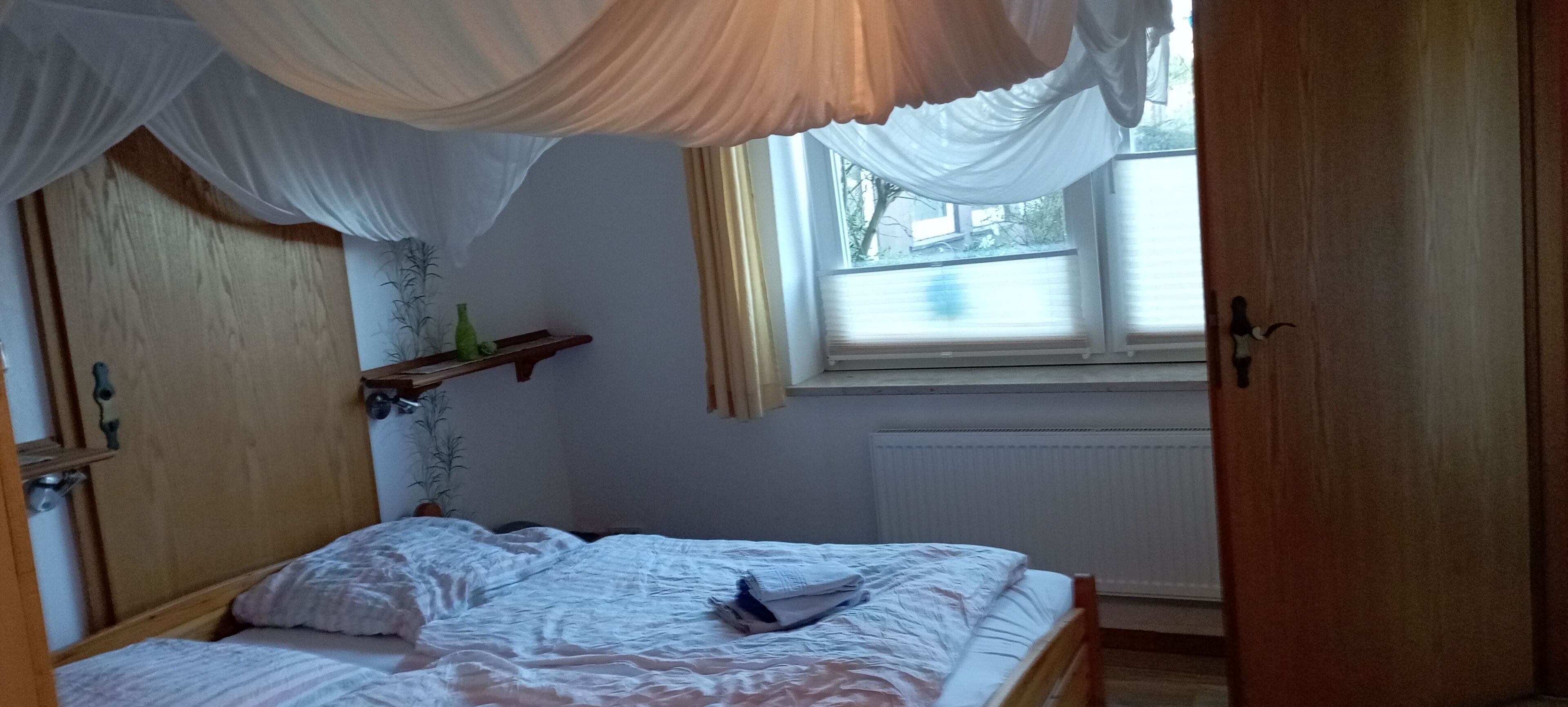 3 Schlafzimmer, Reisekinderbett, WLAN, Bettwäsche