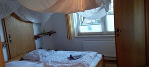 3 camere, culla da viaggio, Wi-Fi, lenzuola