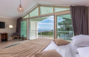 4 Schlafzimmer, Zimmersafe, Reisekinderbett, kostenloses WLAN