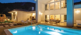 Nice home in Veprinac with sauna