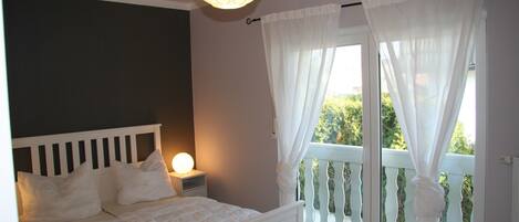 1 室のベッドルーム、旅行用ベビーベッド、WiFi (無料)