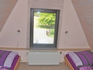 2 bedrooms, free WiFi