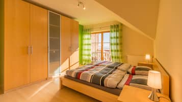 4 Schlafzimmer, Bügeleisen/Bügelbrett, kostenloses WLAN, Bettwäsche