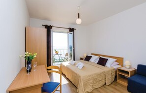 3 chambres, Wi-Fi gratuit, draps fournis