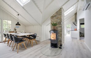 Dining - Beach front home in Blåvand with sauna (Blåvand)
