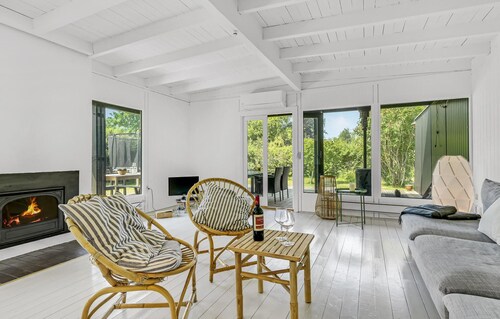 4 bedroom cozy home in Tisvildeleje