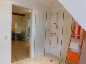 Immagine non classificata, 3 di 39, pulsante