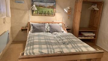 1 makuuhuone, silitysrauta/-lauta, ilmainen Wi-Fi, vuodevaatteet