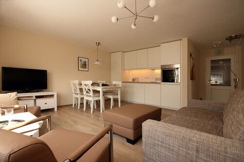 Apartment close to the beach for up to 5 people -3 rooms,, with free parking lot