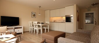 Apartment close to the beach for up to 5 people -3 rooms,, with free parking lot