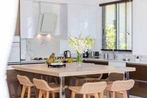 Fridge, microwave, oven, stovetop - 3 BED/ 4 BATH SINGLE-LEVEL BEACHSIDE, SEE- and MOUNTAIN VIEWS VILLA 'BB2' (Koh Samui)