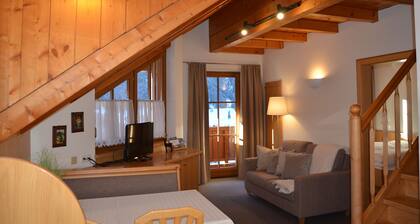 Beautiful attic apartment - Free WIFI