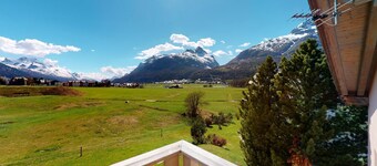 Nice 4 -room apartment on two floors, on the second and top floor, approx.