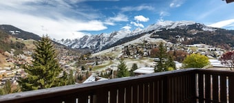 2-bed apt, ski-in/ski-out, balcony-terrace