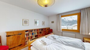 3 chambres, accès à Internet, literie fournie