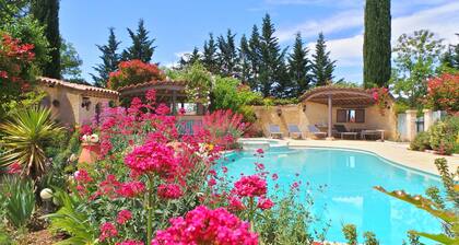 Provence/Luberon - Villa indépendante avec piscine et jacuzzi (8 pers.)