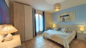 4 Schlafzimmer, Bügeleisen/Bügelbrett, kostenloses WLAN, Bettwäsche