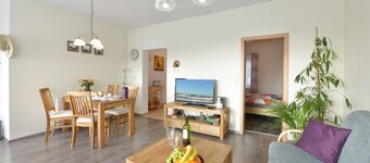 Spacious stylish apartment in idyllic port town on the Baltic