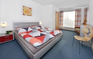 2 عدّة غرف نوم وواي فاي مجانًا وملاءات أسرّة