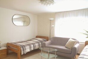 Smart-TV, Tischtennisplatte