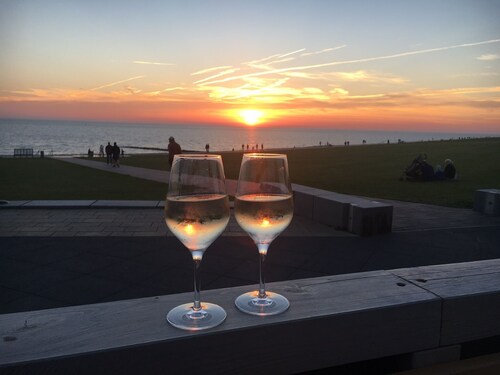 Ferienwohnung mit Seeblick direkt an der Perlebucht!