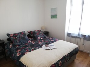 2 bedrooms, iron/ironing board, travel crib, free WiFi