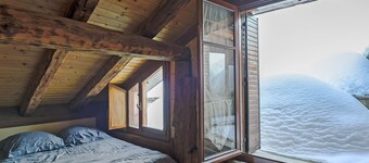 GRAND CHALET ALPAGE comfortabel op de skipistes MET SAUNA