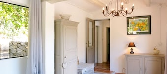 Homerez - Barjols House w/Pool
