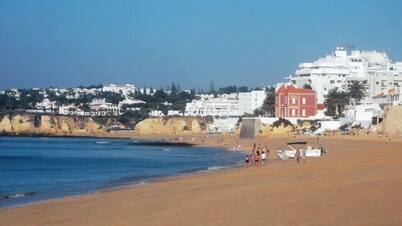 Beautiful Apartment - directly by the sea