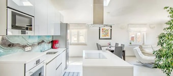 BelÀget i hjÀrtat av Gamla stan i Porec