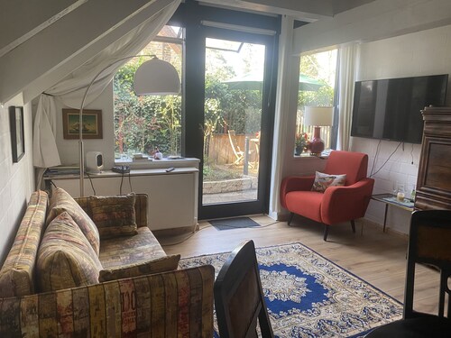 Stylishly furnished apartment in a modern half-timbered house-children welcome!