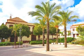 Property grounds - Above the roofs of Silves (Silves)