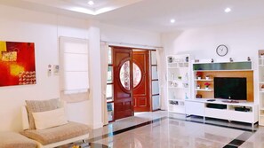 Interior - superb Villa with garden (Krabi)