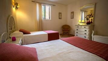 1 bedroom, iron/ironing board, Internet, bed sheets