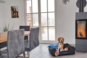 Dining - **** Thatched property - perfect for families with dogs (Zierow)