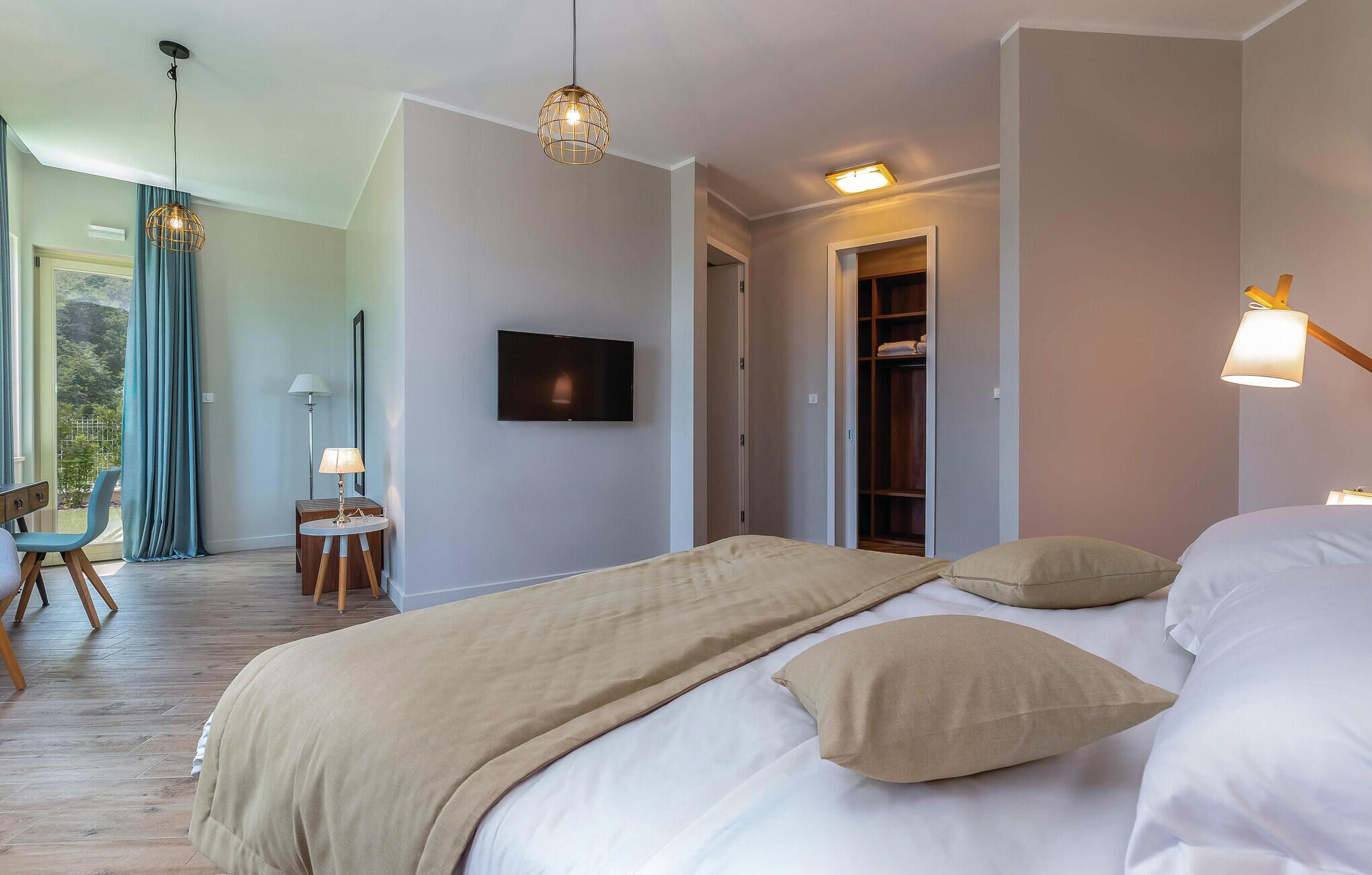 4 Schlafzimmer, Zimmersafe, Reisekinderbett, kostenloses WLAN