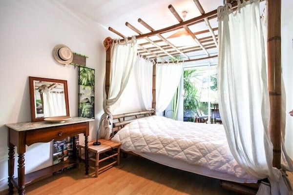 CHAMBRE /TERRASSE