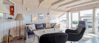 Amazing home in Bjert with WiFi