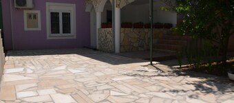 Apartment "Samy" ***