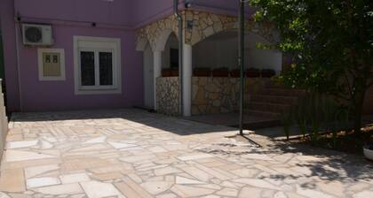 Apartment "Samy" ***