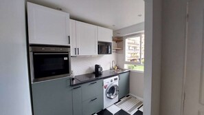 Fridge, oven, toaster