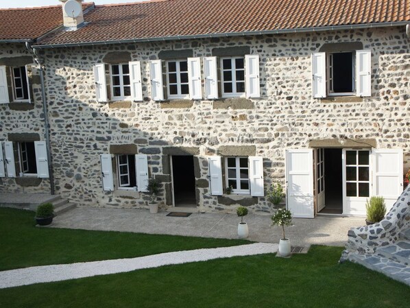 Exterior - The Clos du Joli Puits (Saint-Paulien)