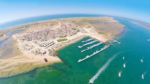 Beach nearby, beach towels